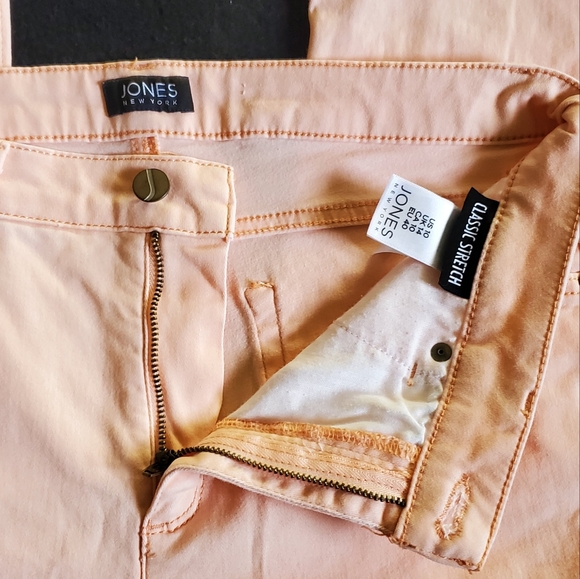 Jones New York - Women's Classic Stretch  Jeans - sz 10 - Picture 3 of 8